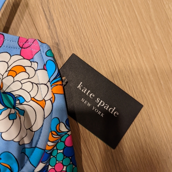 Colorful Swimwear - Picture 7 of 9